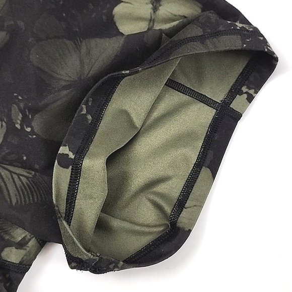 Lululemon Biggie So Fly Butterfly Fatigue Green Training Short 5" Inseam Size 10 - Picture 6 of 11